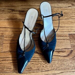 St John V Strap Heels, Black, 8.5